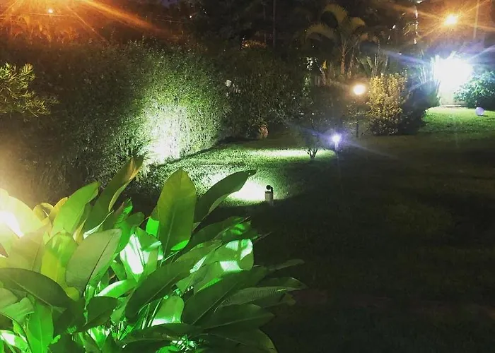 Hostel 4 Elementos - 200 Metros Da Praia De Pernambuco E Do Mar Casado Guarujá